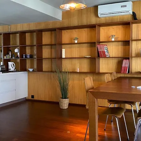 - Downtown With Ac And Parking * Oporto