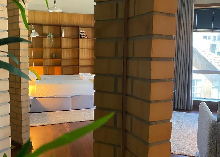 - Downtown With Ac And Parking Appartement