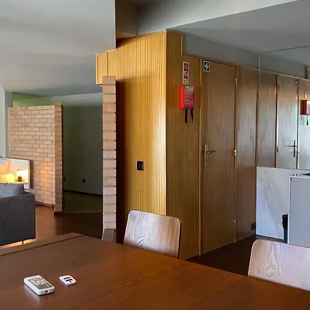 Daire - Downtown With Ac And Parking *